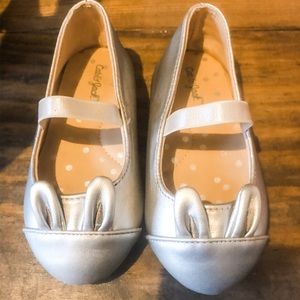 Cat and Jack Size 6 Silver Bunny Ballet Flats